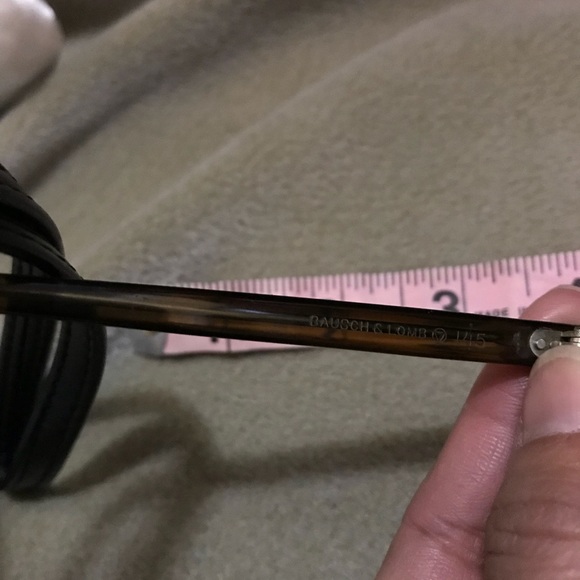 Brownish color wide lens frame /Bausch $ Lomb🌹 - Picture 4 of 5